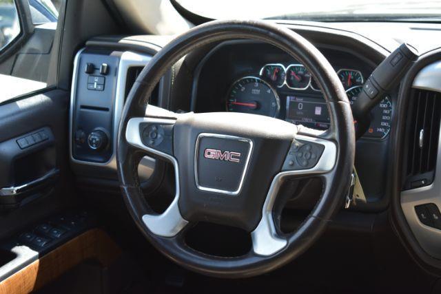 GMC Sierra 1500 SLT Crew Cab Long Box 2WD 2017