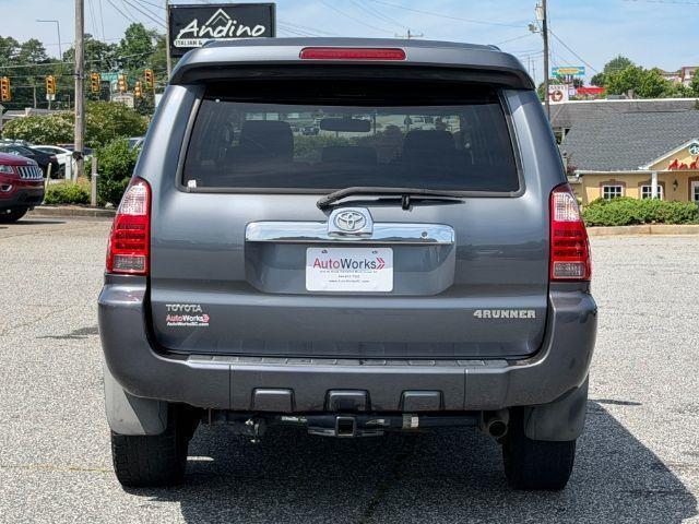 Toyota 4Runner SR5 4WD V6 2009