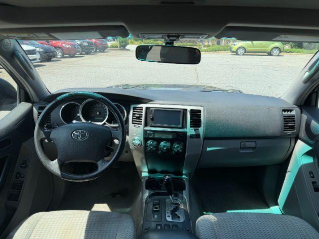 Toyota 4Runner SR5 4WD V6 2009