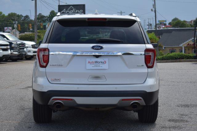 Ford Explorer Limited 4WD 2017