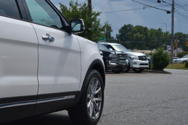 Ford Explorer Limited 4WD 2017