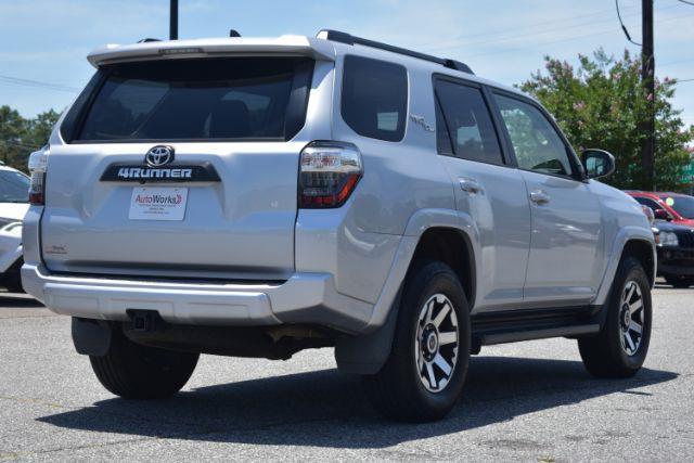 Toyota 4Runner TRD Off-road 4WD 2021