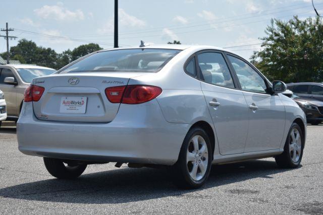 Hyundai Elantra SE 2009