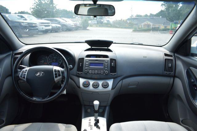 Hyundai Elantra SE 2009