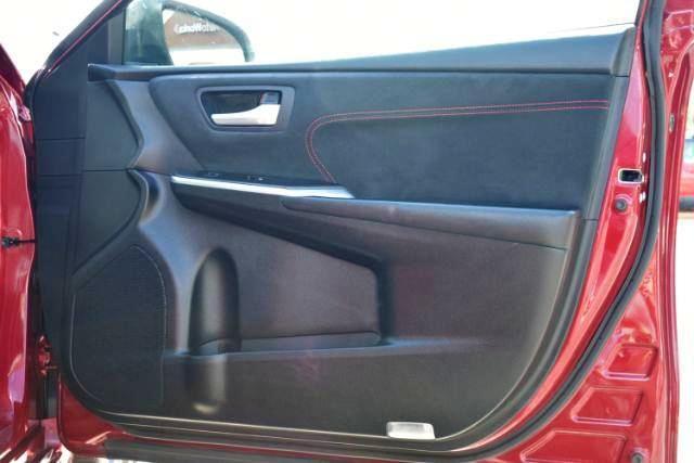 Toyota Camry XLE 2016