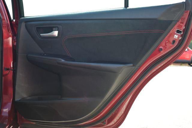 Toyota Camry XLE 2016
