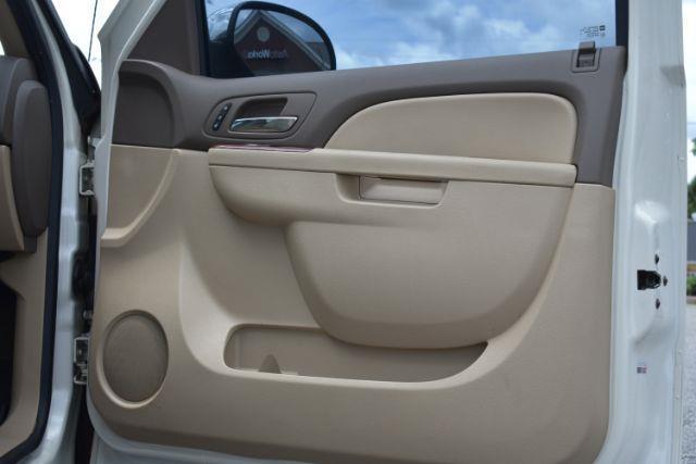 Chevrolet Avalanche LTZ 4WD 2013