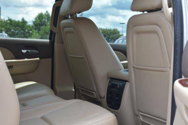 Chevrolet Avalanche LTZ 4WD 2013