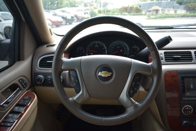 Chevrolet Avalanche LTZ 4WD 2013
