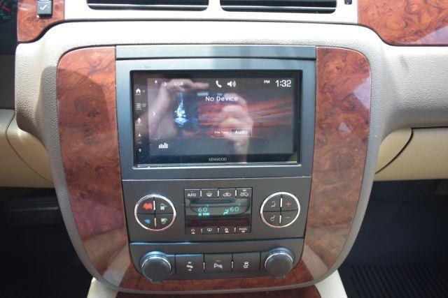 Chevrolet Avalanche LTZ 4WD 2013