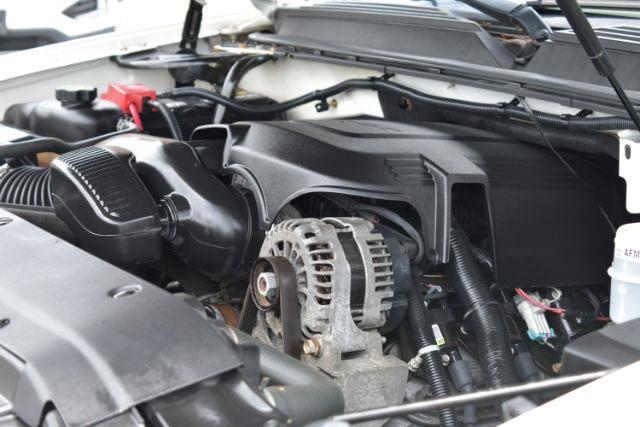 Chevrolet Avalanche LTZ 4WD 2013