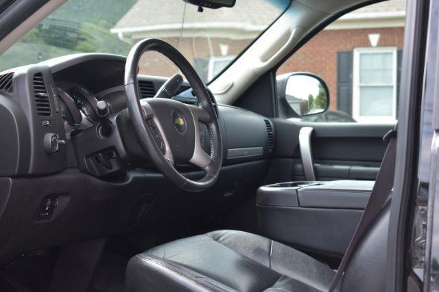 Chevrolet Silverado 1500 LT Crew Cab 4WD 2012