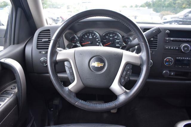 Chevrolet Silverado 1500 LT Crew Cab 4WD 2012