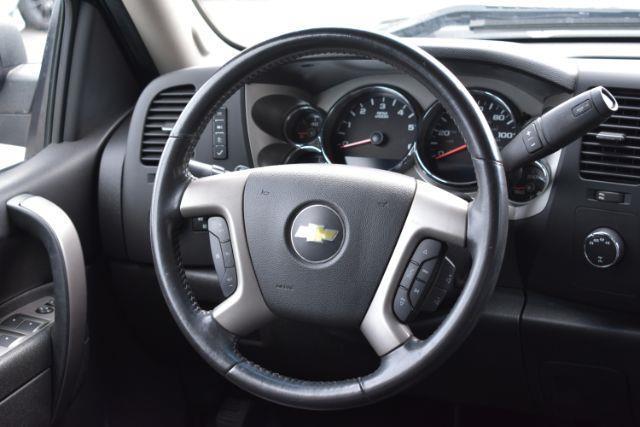 Chevrolet Silverado 1500 LT Crew Cab 4WD 2012