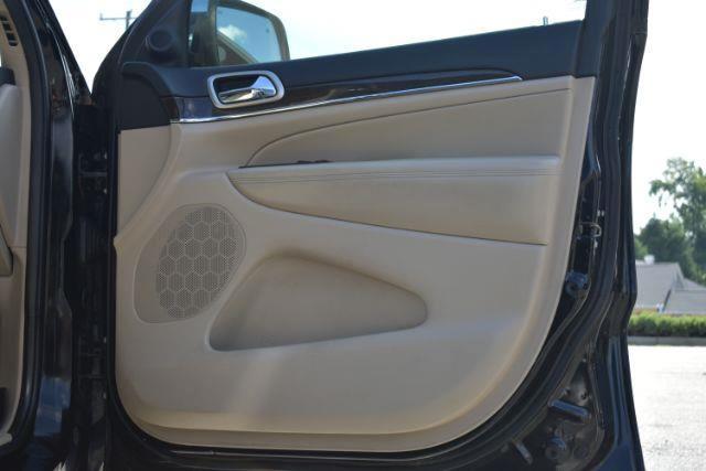 Jeep Grand Cherokee Limited 2WD 2017
