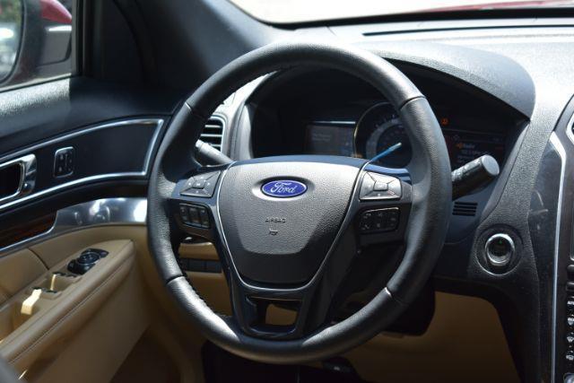 Ford Explorer Limited 4WD 2017