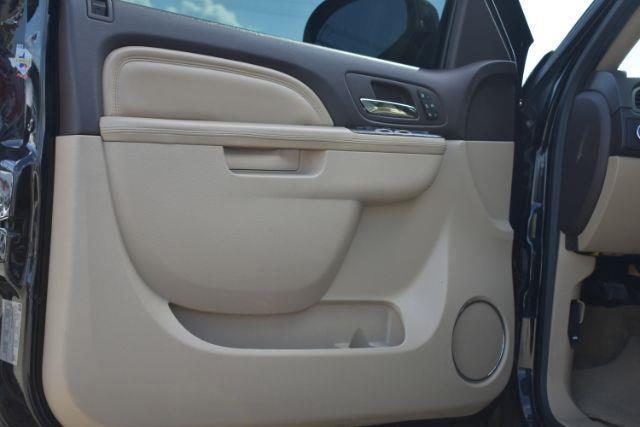 GMC Yukon Denali 4WD 2013