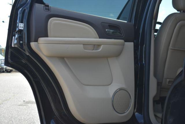 GMC Yukon Denali 4WD 2013