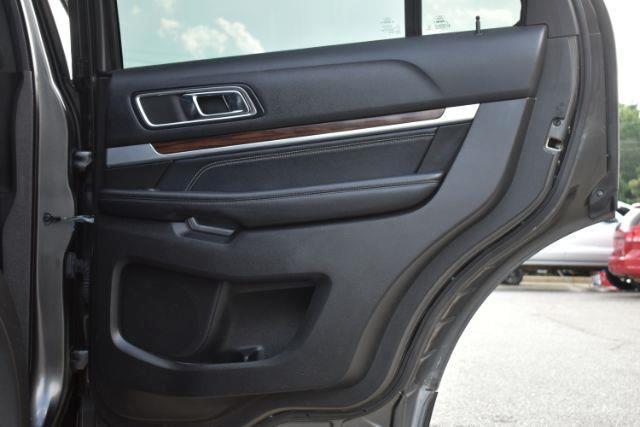 Ford Explorer Limited 4WD 2017