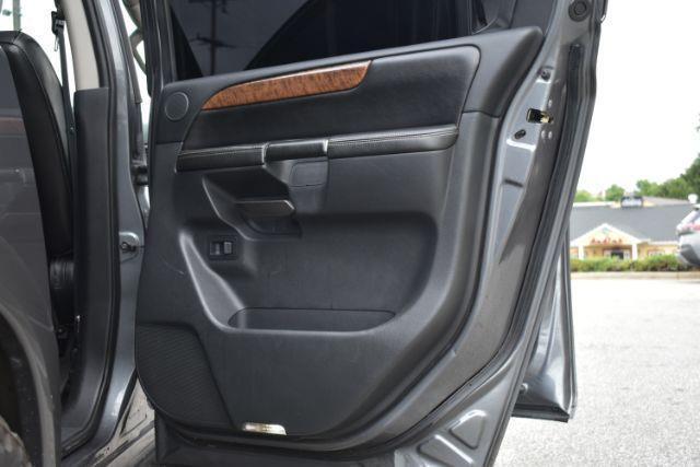 Nissan Armada Platinum 4WD 2014