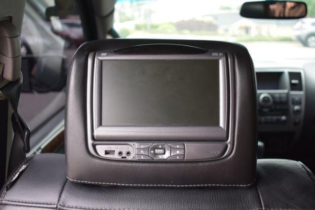 Nissan Armada Platinum 4WD 2014
