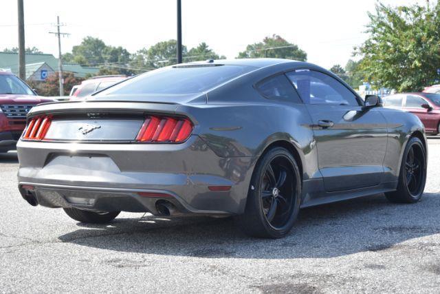 Ford Mustang EcoBoost Coupe 2015