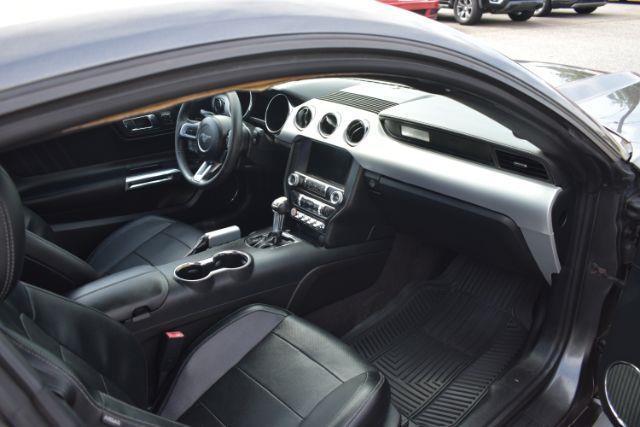 Ford Mustang EcoBoost Coupe 2015