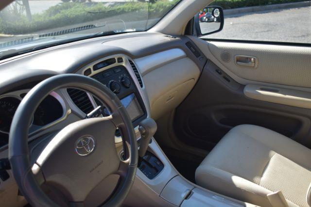 Toyota Highlander Limited V6 4WD 2007