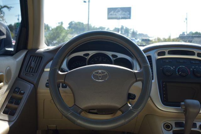 Toyota Highlander Limited V6 4WD 2007