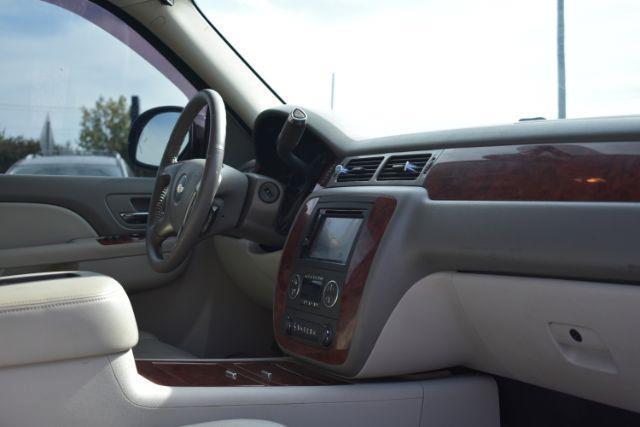 Chevrolet Tahoe LTZ 2WD 2012
