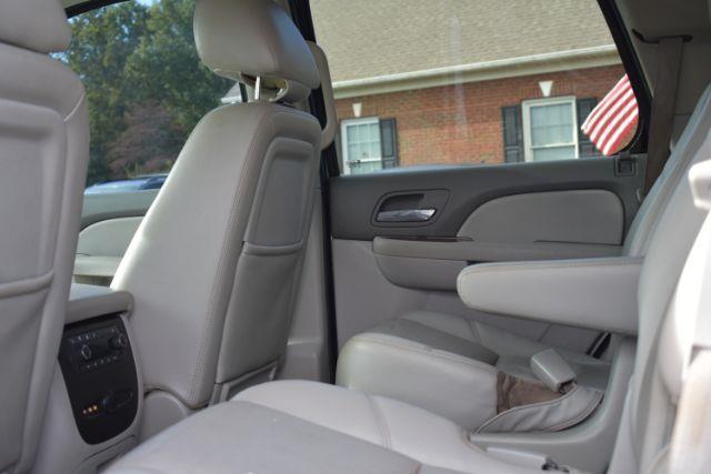 Chevrolet Tahoe LTZ 2WD 2012