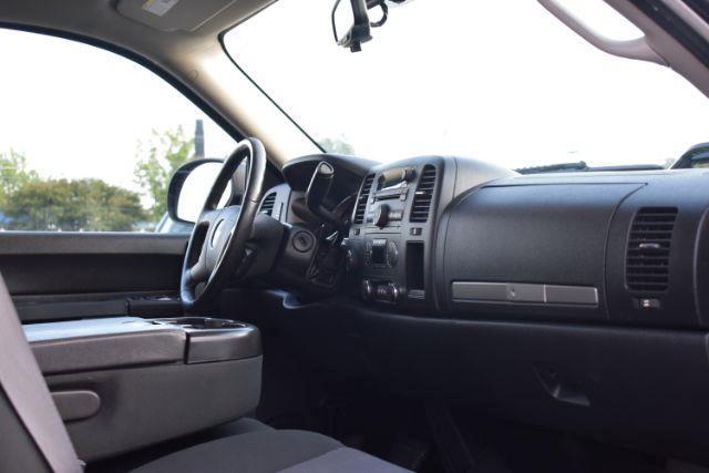 Chevrolet Silverado 1500 LT Crew Cab 4WD 2013