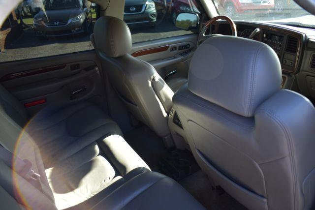 Cadillac Escalade AWD 2004
