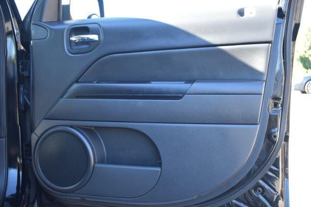 Jeep Patriot Latitude 2WD 2016