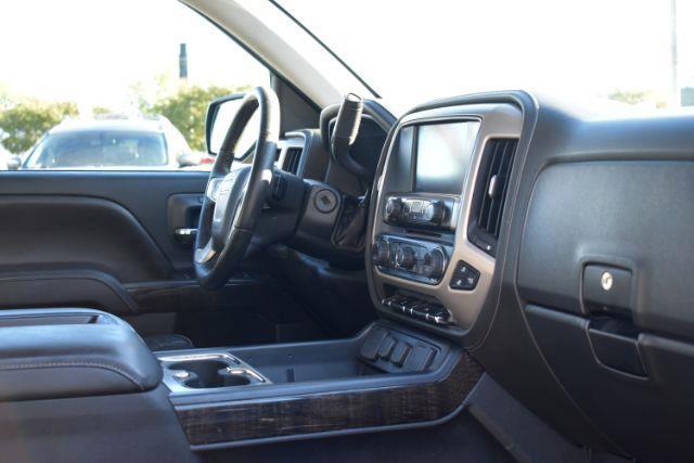 GMC Sierra 1500 Denali Crew Cab Long Box 4WD 2015