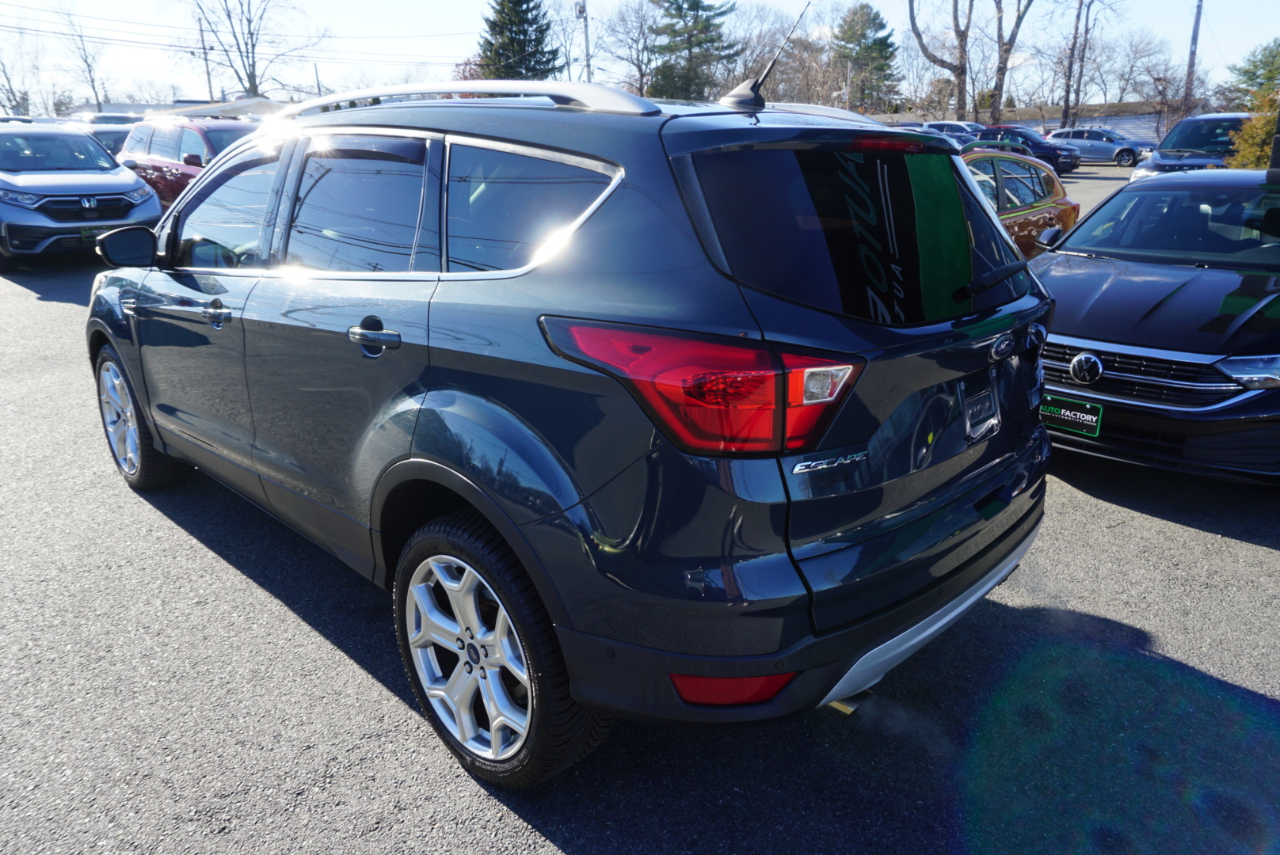 Ford Escape Titanium 4WD 2019