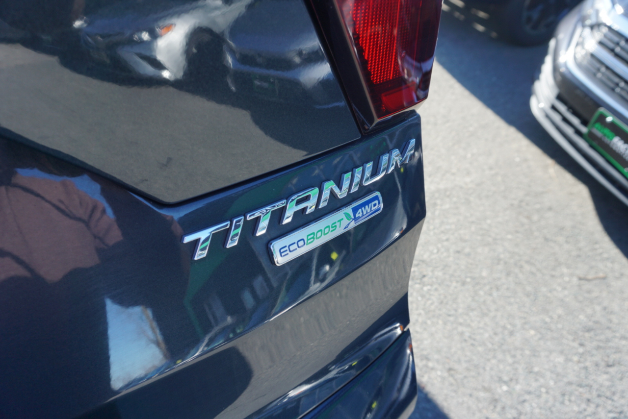 Ford Escape Titanium 4WD 2019