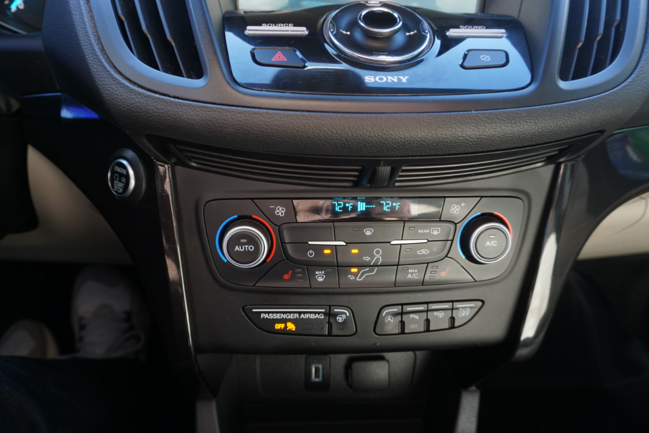 Ford Escape Titanium 4WD 2019