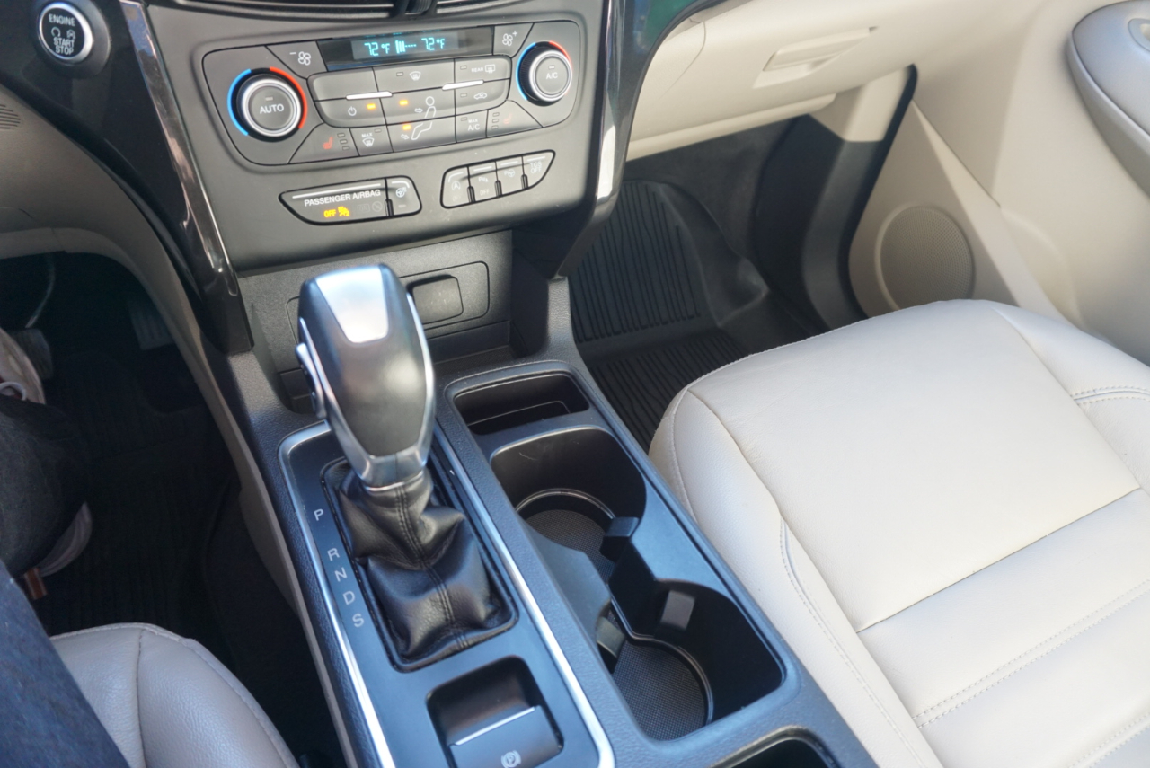 Ford Escape Titanium 4WD 2019