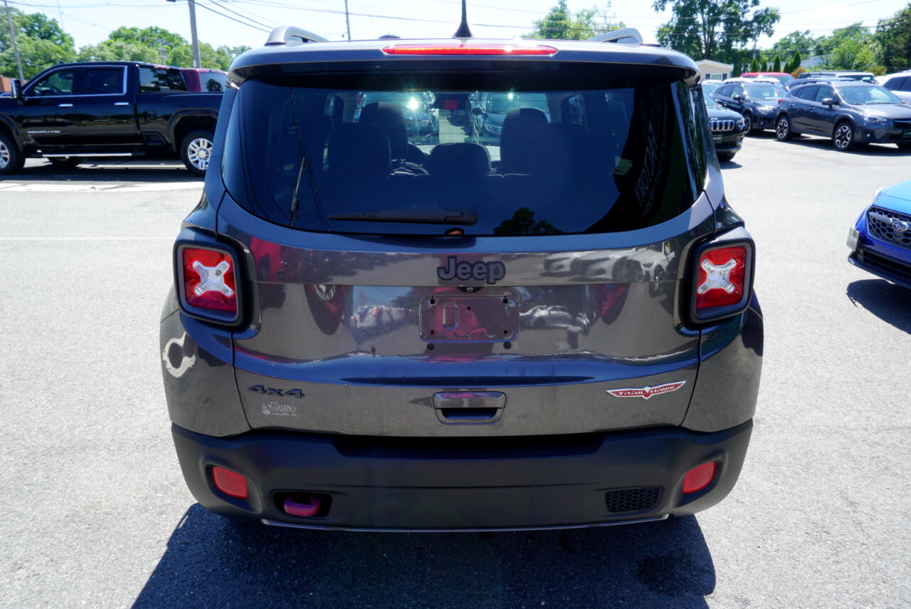 2018 Jeep Renegade Trailhawk photo 4