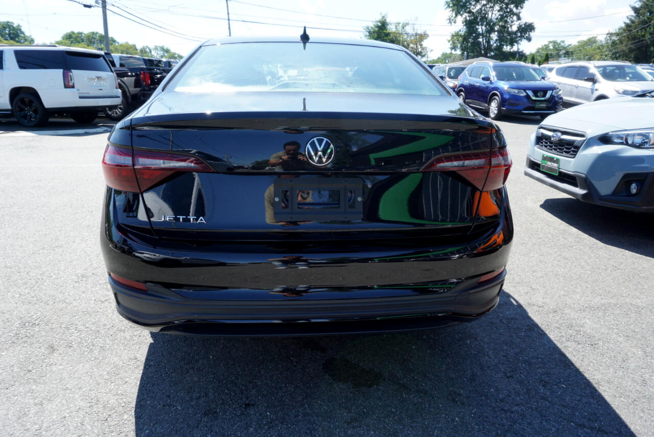 2024 Volkswagen Jetta S photo 5