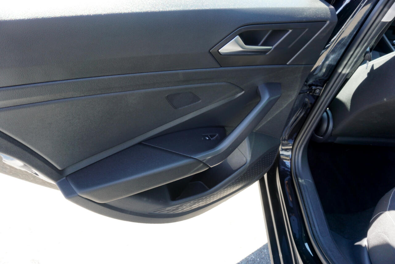2024 Volkswagen Jetta S photo 8