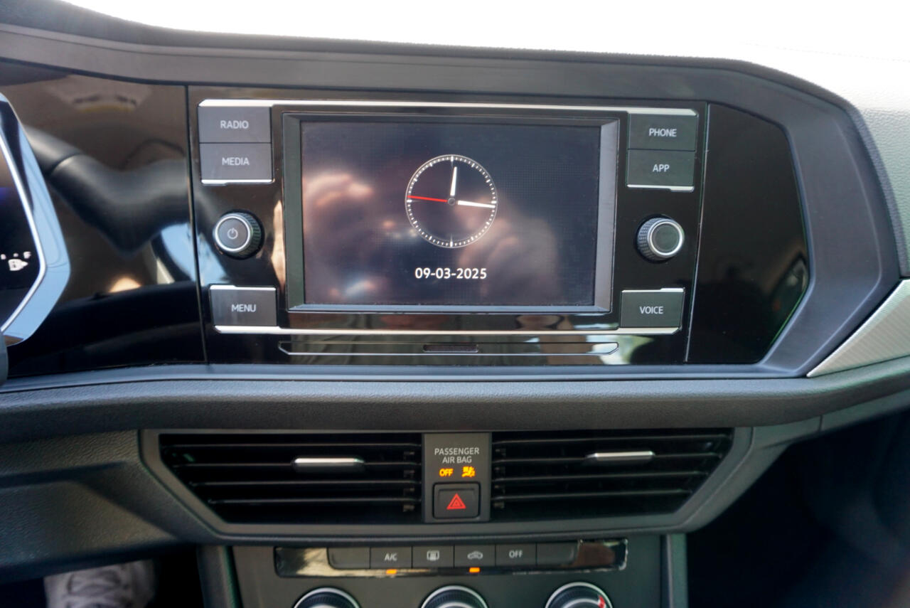 2024 Volkswagen Jetta S photo 15