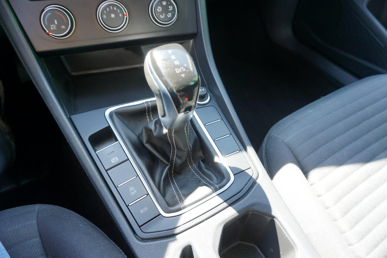 2024 Volkswagen Jetta S photo 18