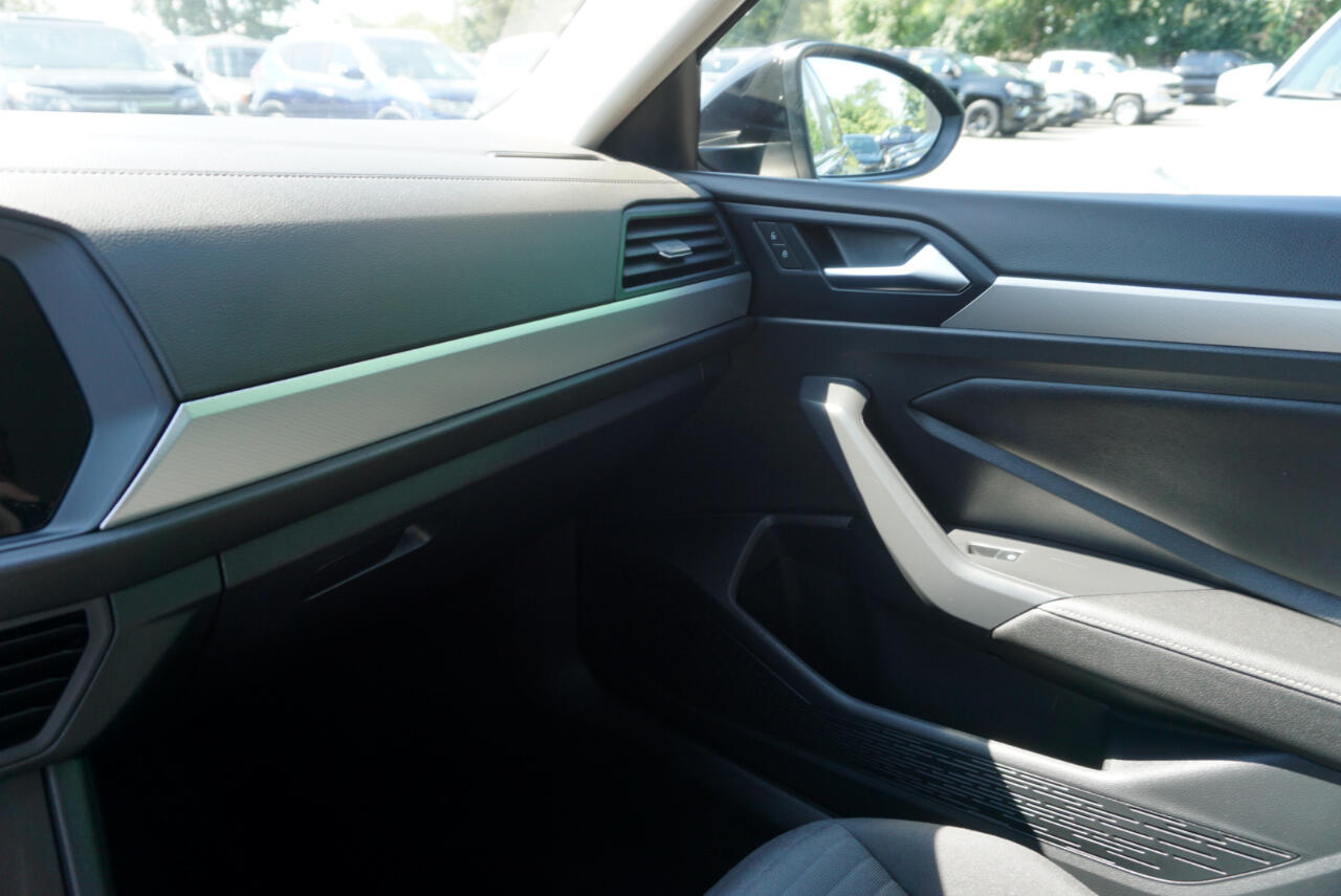 2024 Volkswagen Jetta S photo 22