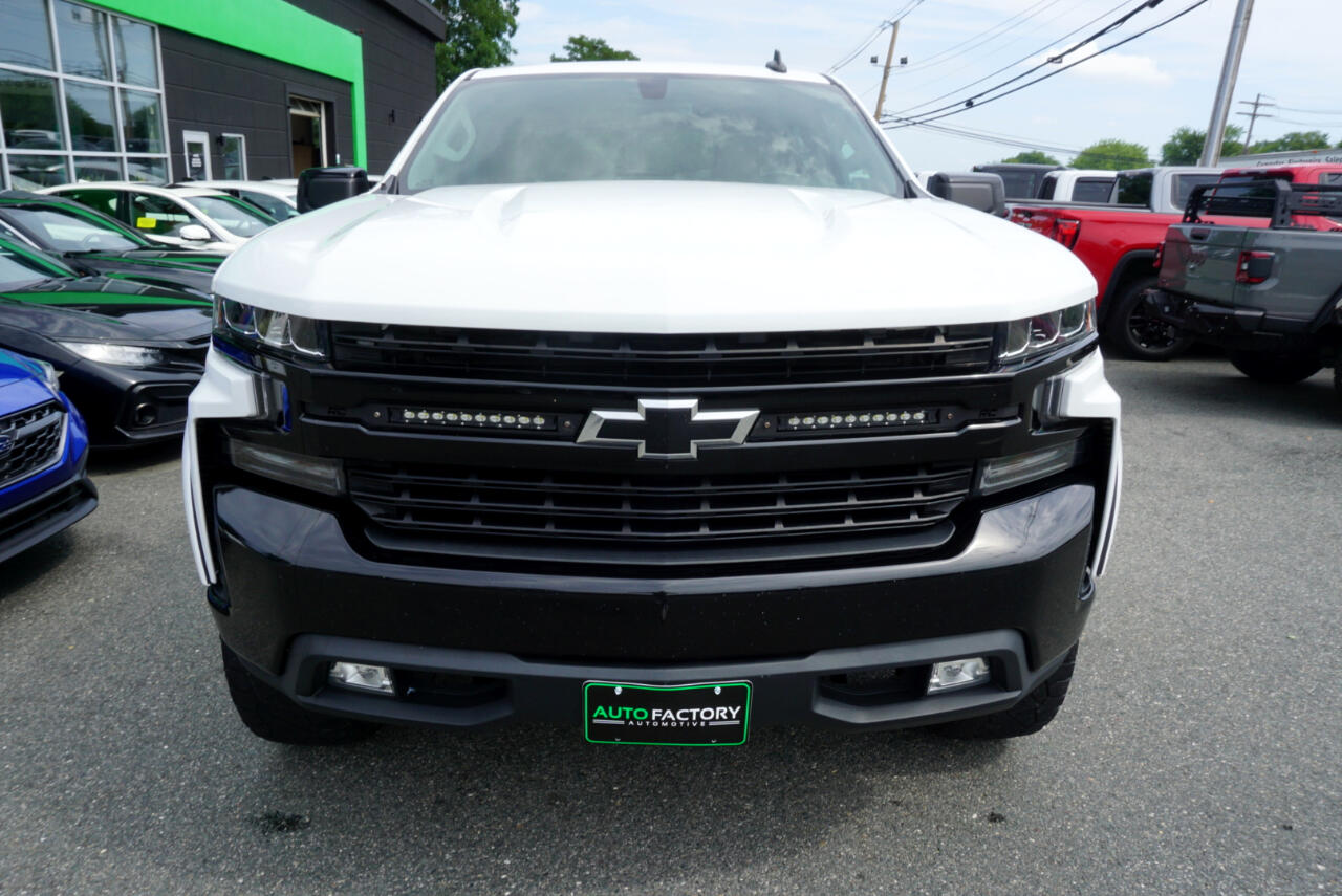 2019 Chevrolet Silverado 1500 RST photo 3