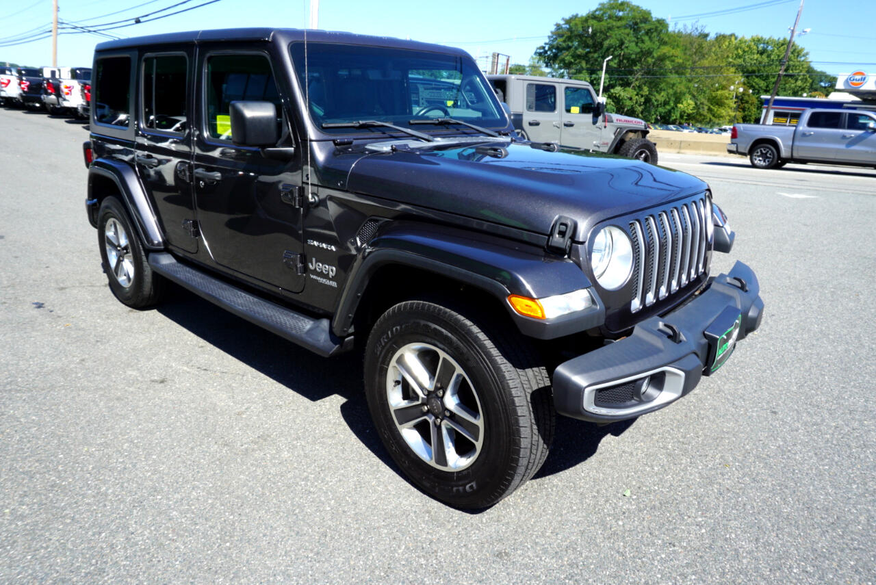 2018 Jeep Wrangler Unlimited Sahara photo 4