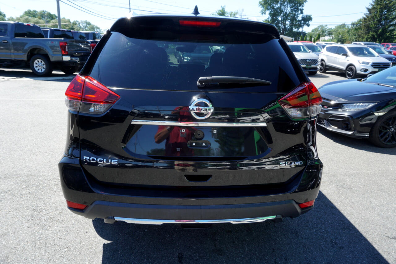 2018 Nissan Rogue AWD SL photo 2