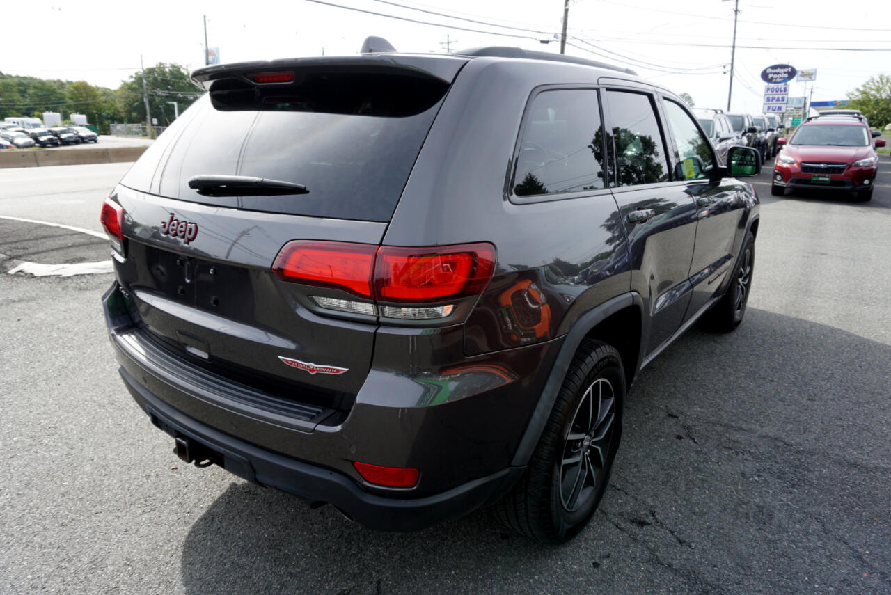 2018 Jeep Grand Cherokee Trailhawk photo 4