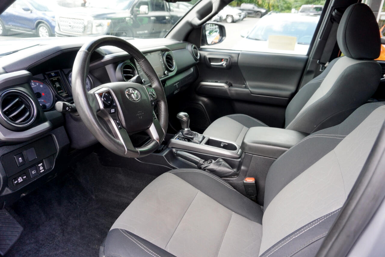 2021 Toyota Tacoma SR5 Double Cab photo 15